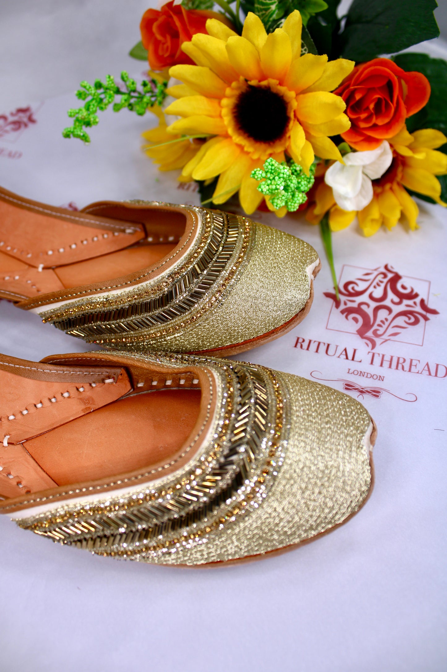 GOLDEN IRIS