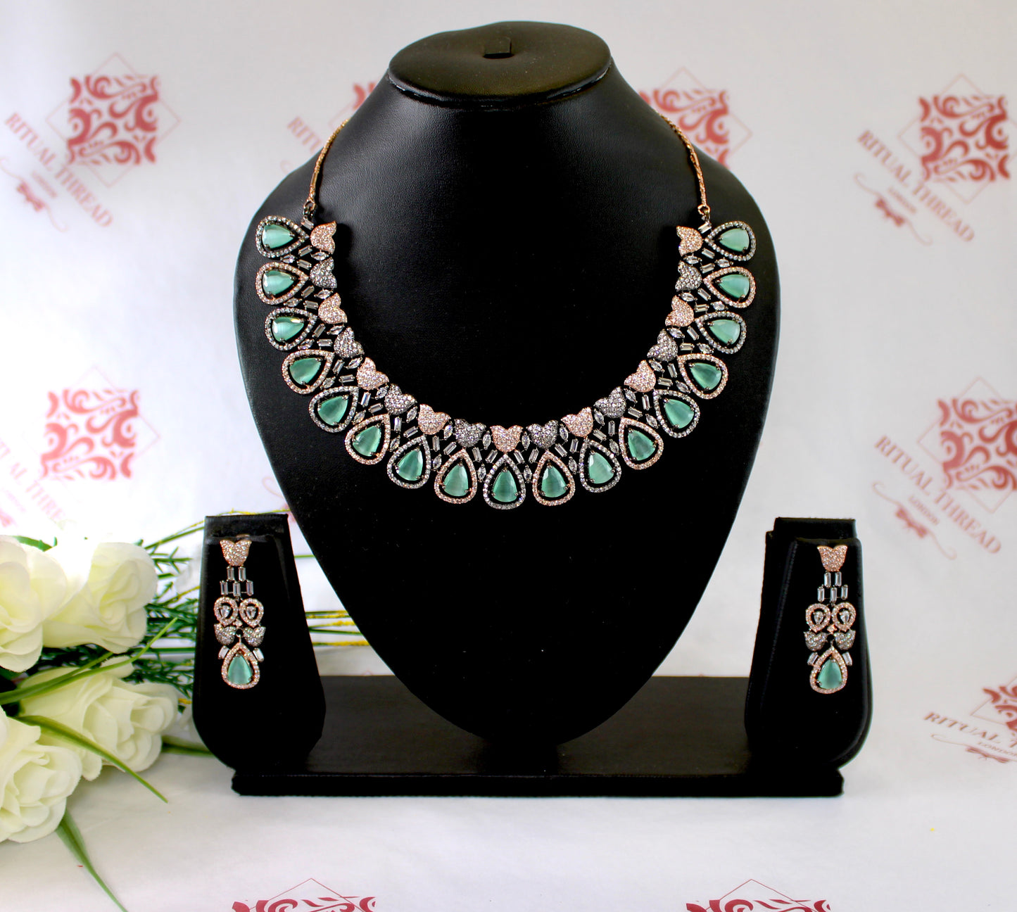 Unique Ethnic Stone Necklace Set